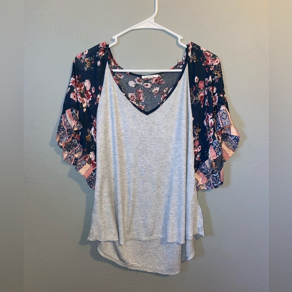 Women’s size medium blouse